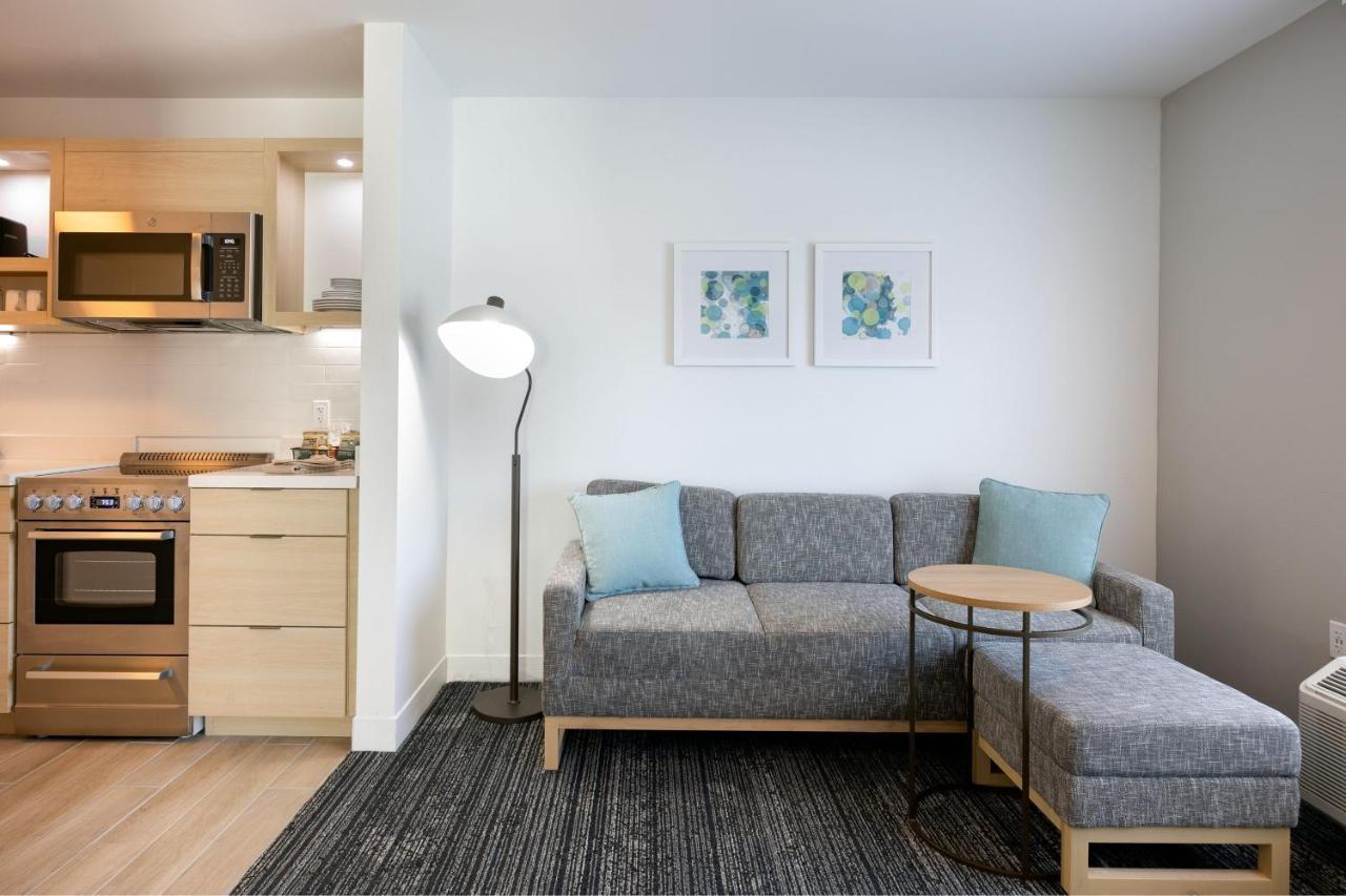 Towneplace Suites By Marriott Canton Riverstone Parkway Esterno foto
